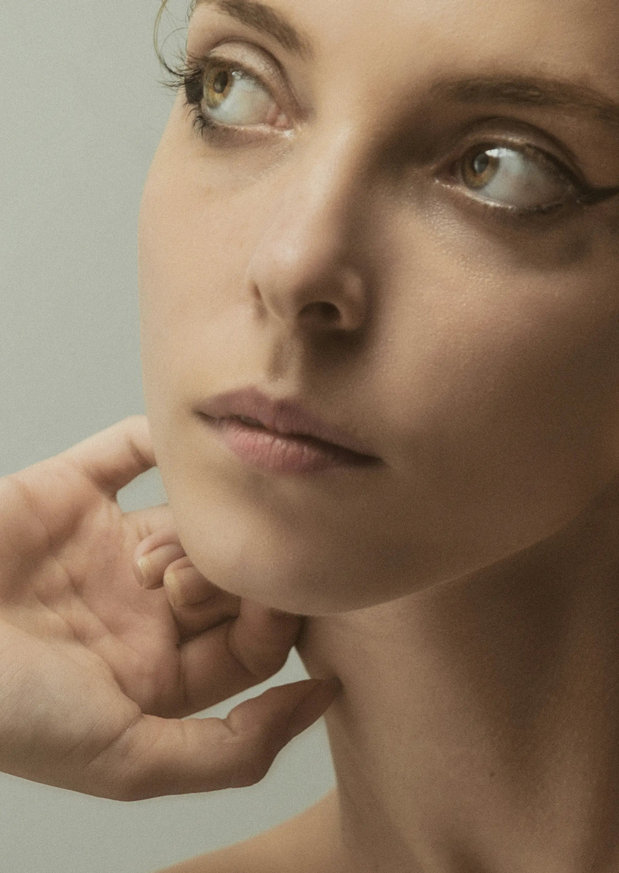 Comment prévenir l’apparition des rides sous les yeux et autour des yeux ?