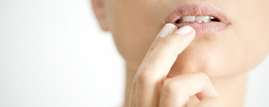 Comment soigner les gerçures aux coins des lèvres